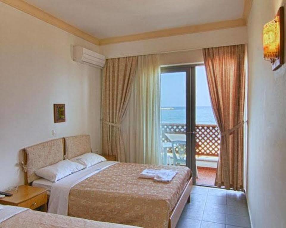 Poseidon Hotel Rethymno Esterno foto